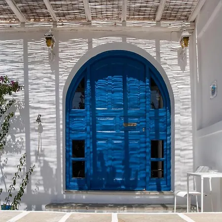 Livadia Seaside 8 게스트하우스 Páros