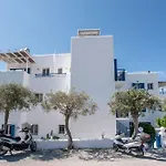 Livadia Seaside 8 Guest house 3*