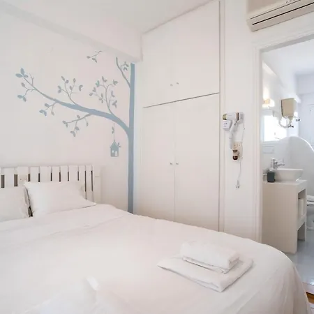 Livadia Seaside 8 3* Parikia (Paros)